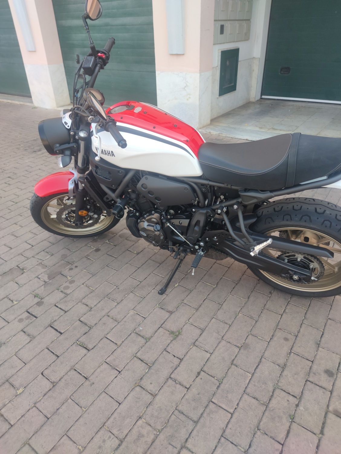Moto Yamaha xsr 700
