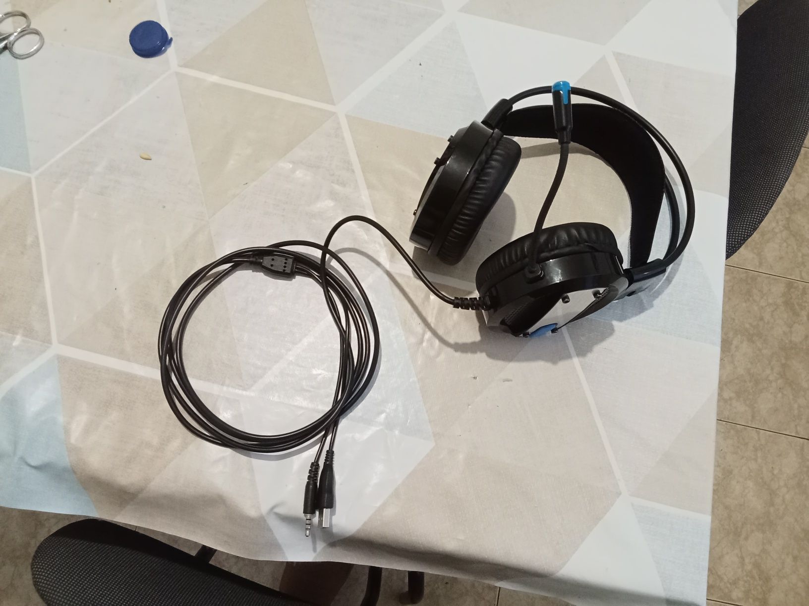 Xbox Series S + 65 Jogos + Fones (negociável)
