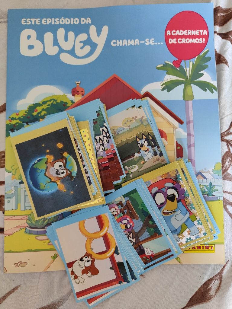 Cromos coleção da caderneta da Bluey