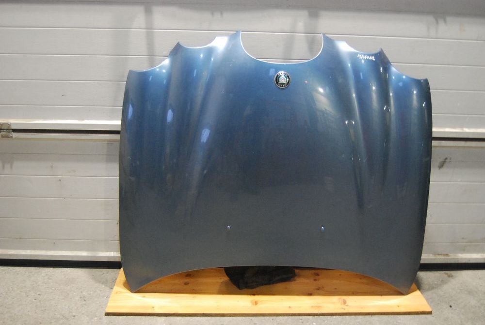 MASKA POKRYWA SILNIKA JAGUAR S-TYPE SREBRNA ZIELONA BUTELKA