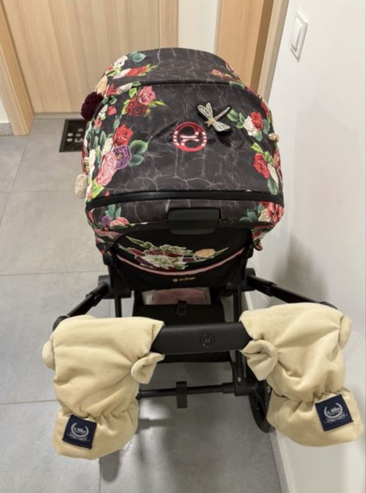 Cybex Priam 2.0 Spring Blossom Dark