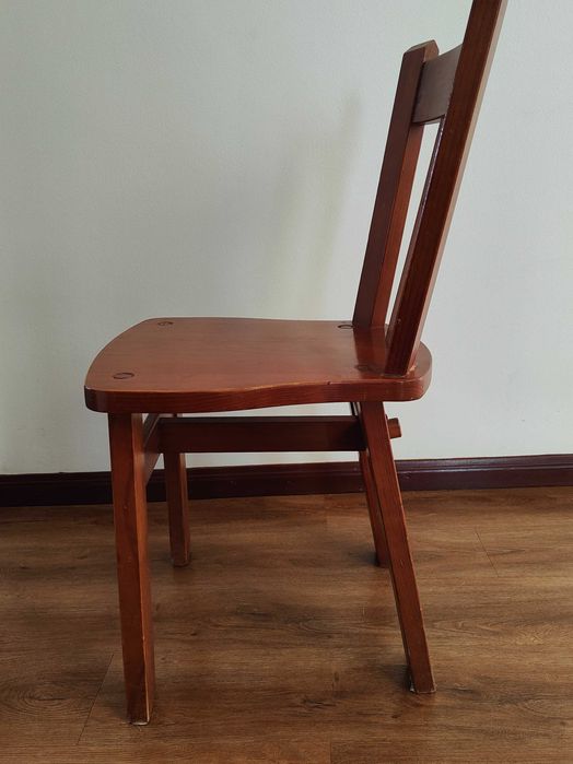 Mesa de cozinha/sala e 6 cadeiras, em madeira