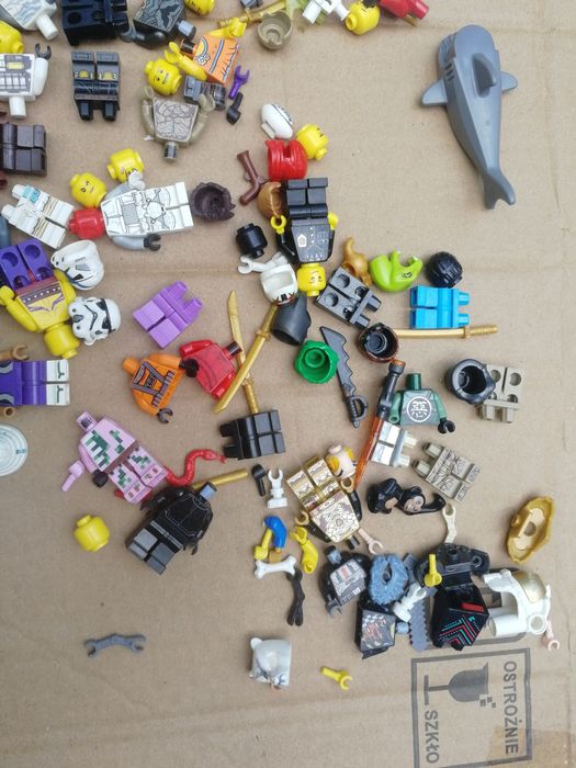Figurki i akcesoria Lego wysyłka