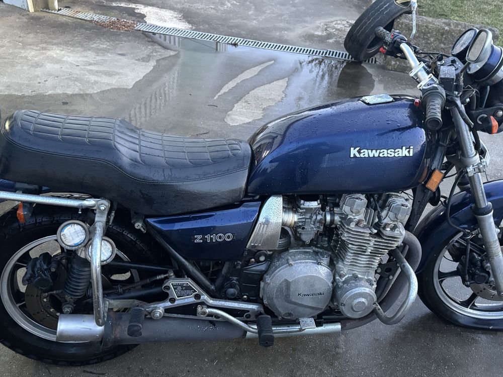 Mota kawasaki 1100