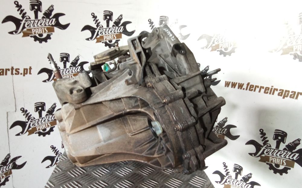 CAIXA DE VELOCIDADES RENAULT MEGANE 1.5 DCI REF: TL4A001