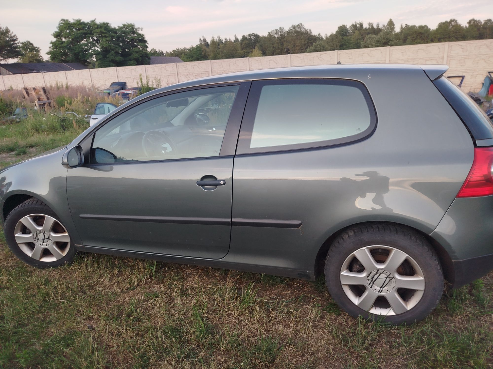 Volkswagen Golf V 1.4fsi bkg na części