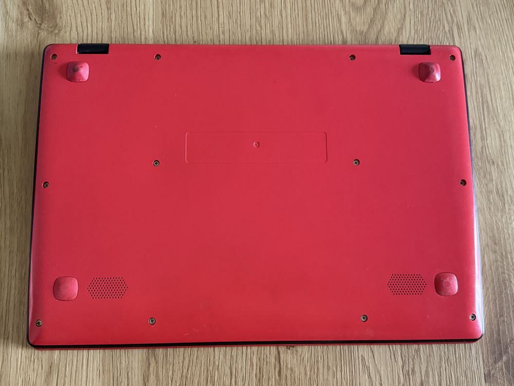 Sprzedam laptop Lenovo IdeaPad 100S – lekki i kompaktowy!