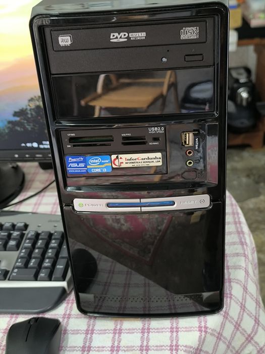 PC desktop ASUS Intel Core i3