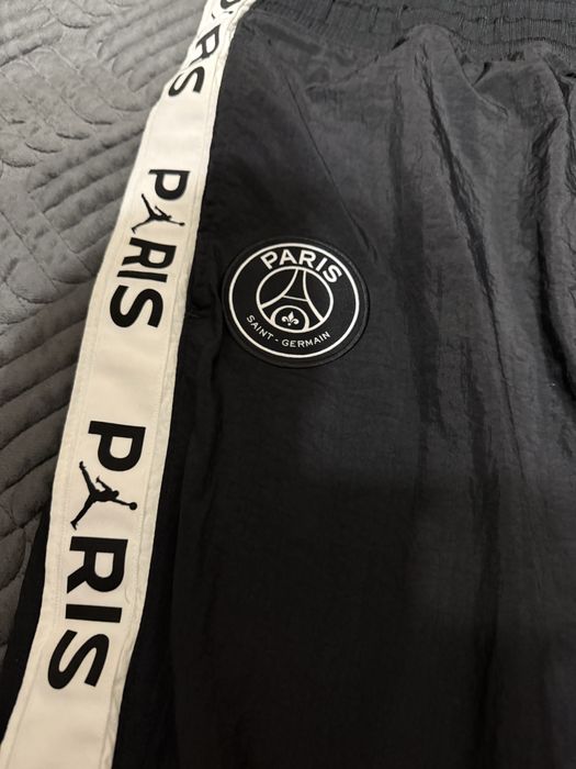 Нейлоновые штаны Jordan