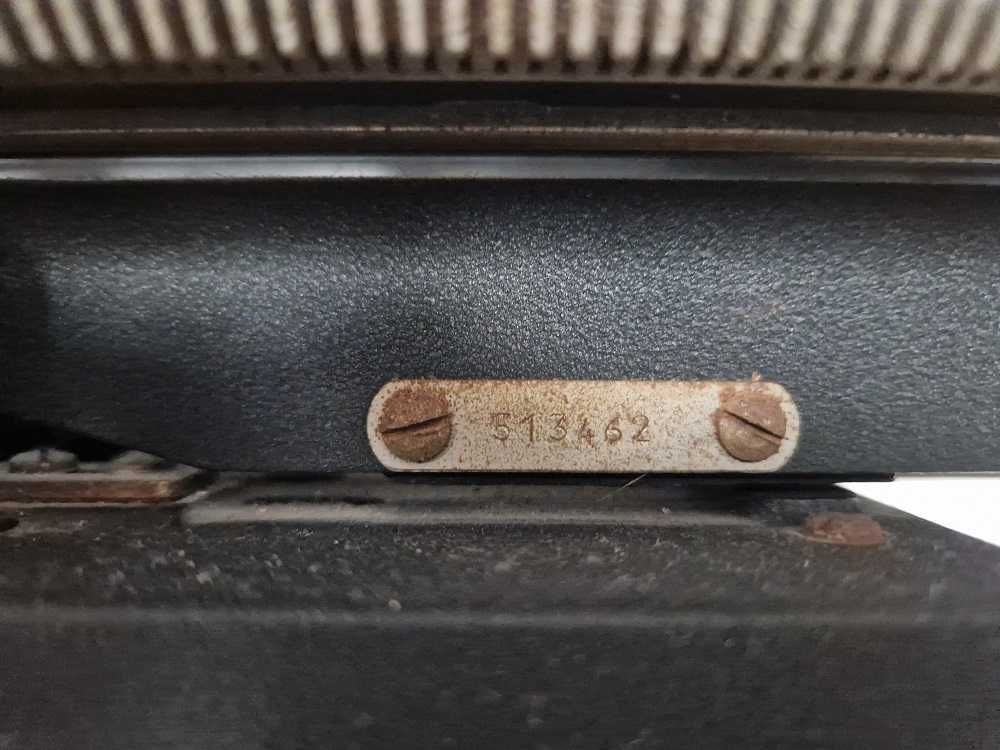 Maszyna do pisania Torpedo Mod.6 1950 sprawna
