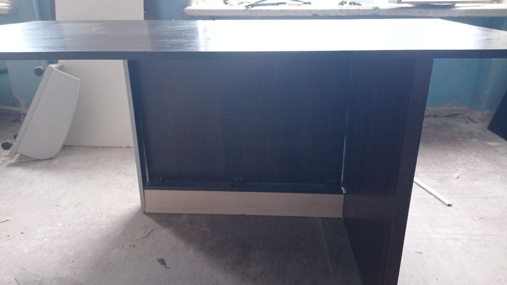 Стол письменный 150/75