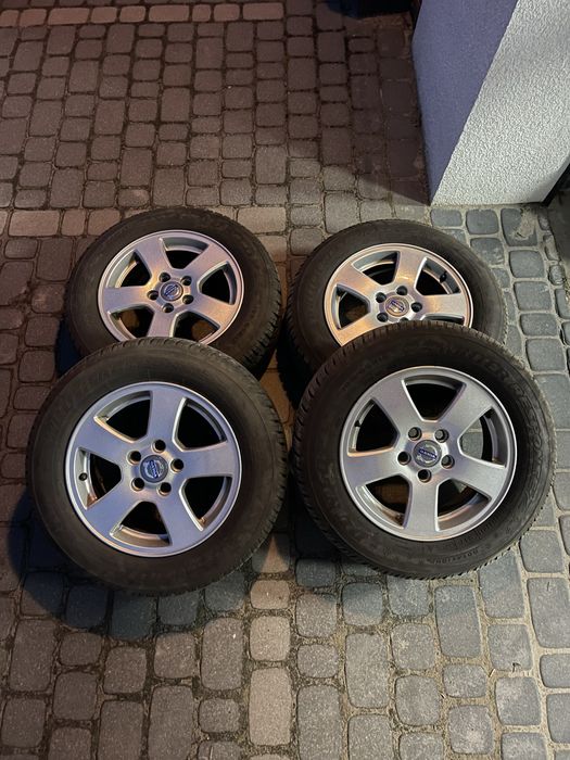 Kola Volvo 195/65/R15 Opony Dunlop ZIMOWE felgi aluminiowe alu