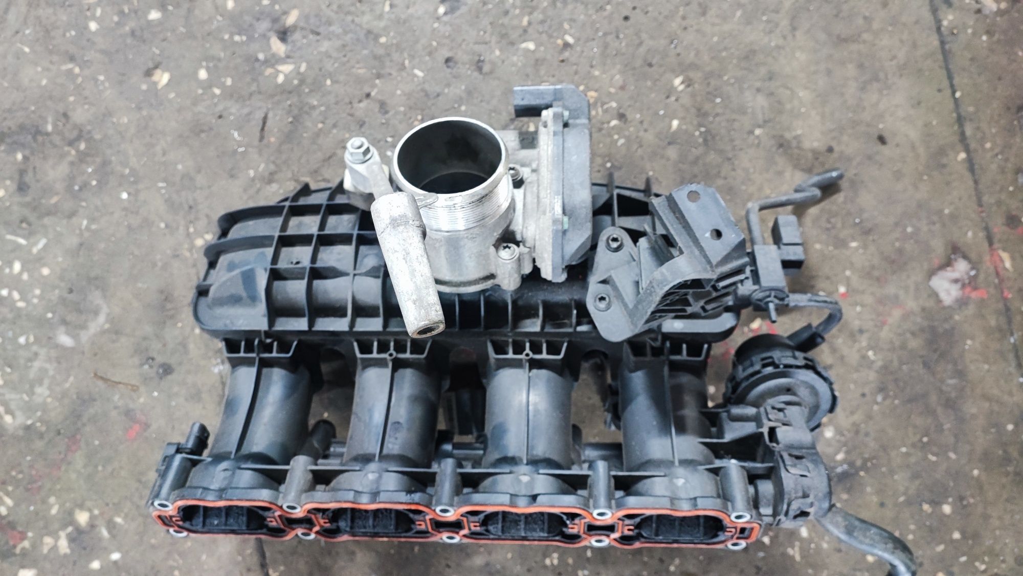 двигун 1.8 tsi cjs  06k103023n