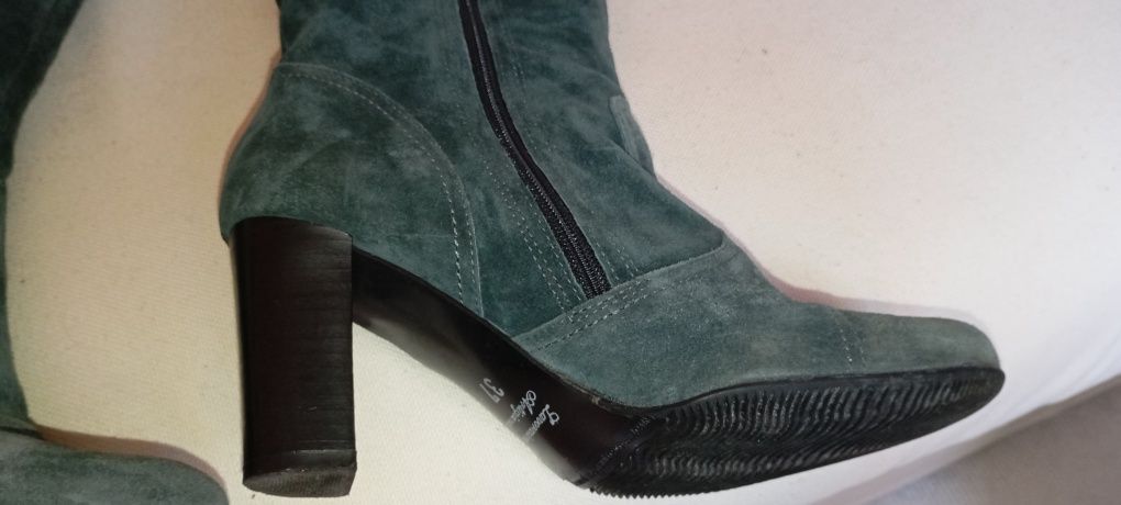 Botas camurça verde de cano alto Beoriginal