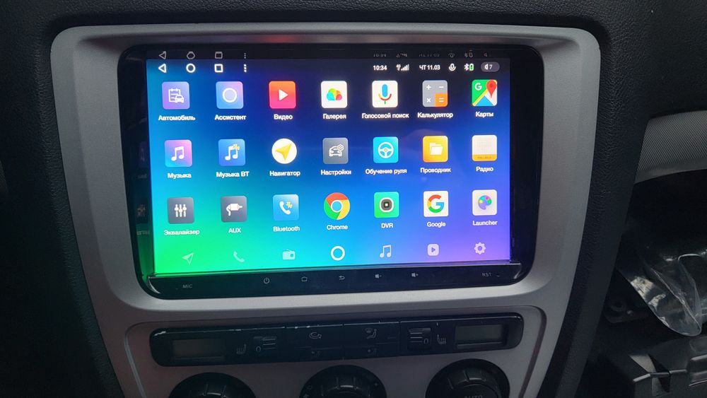 Продам магнітолу Teyes cc2 plus 3/32