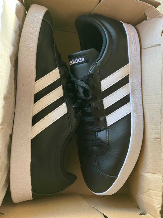 Ténis/Sapatilhas novas em caixa 46