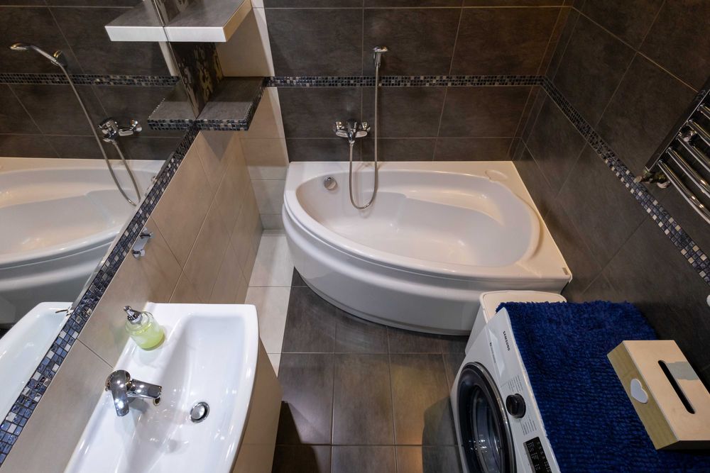 3 pokoje z balkonem , umeblowane ,Tołstoja 18