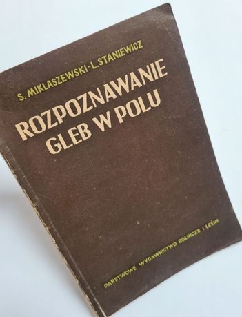 Rozpoznawanie gleb w polu - Książka