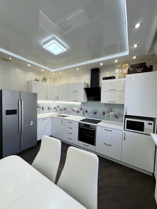 Продаж квартири 90м2 ЖК Лікоград