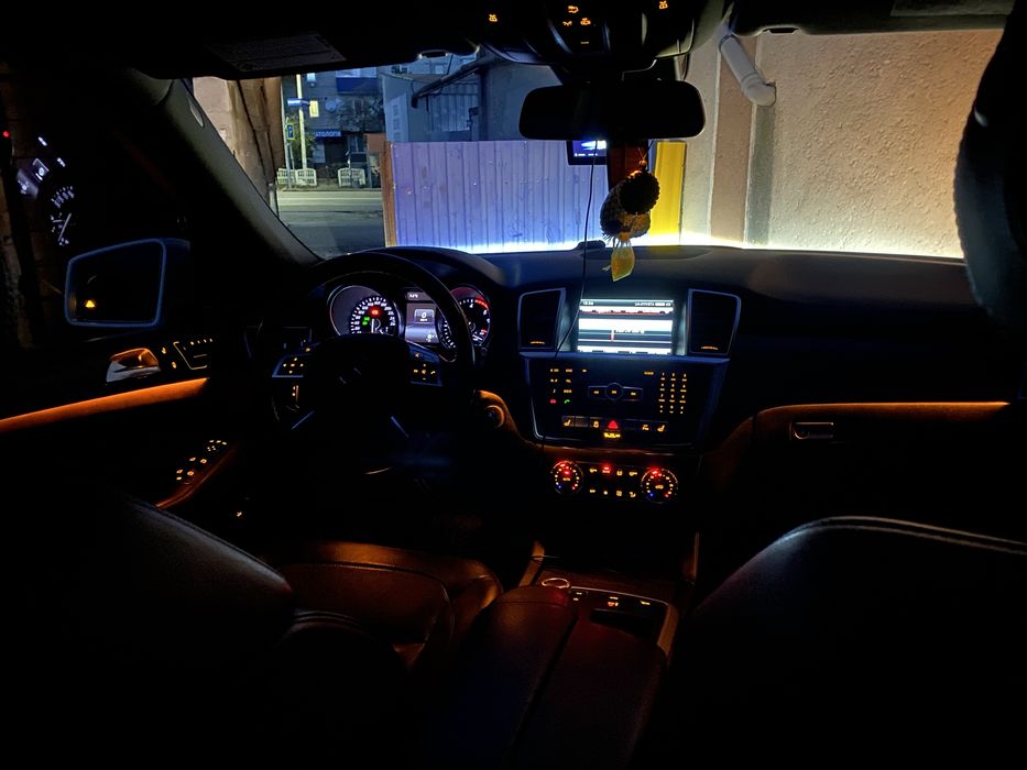 Mercedes ML 350 W166