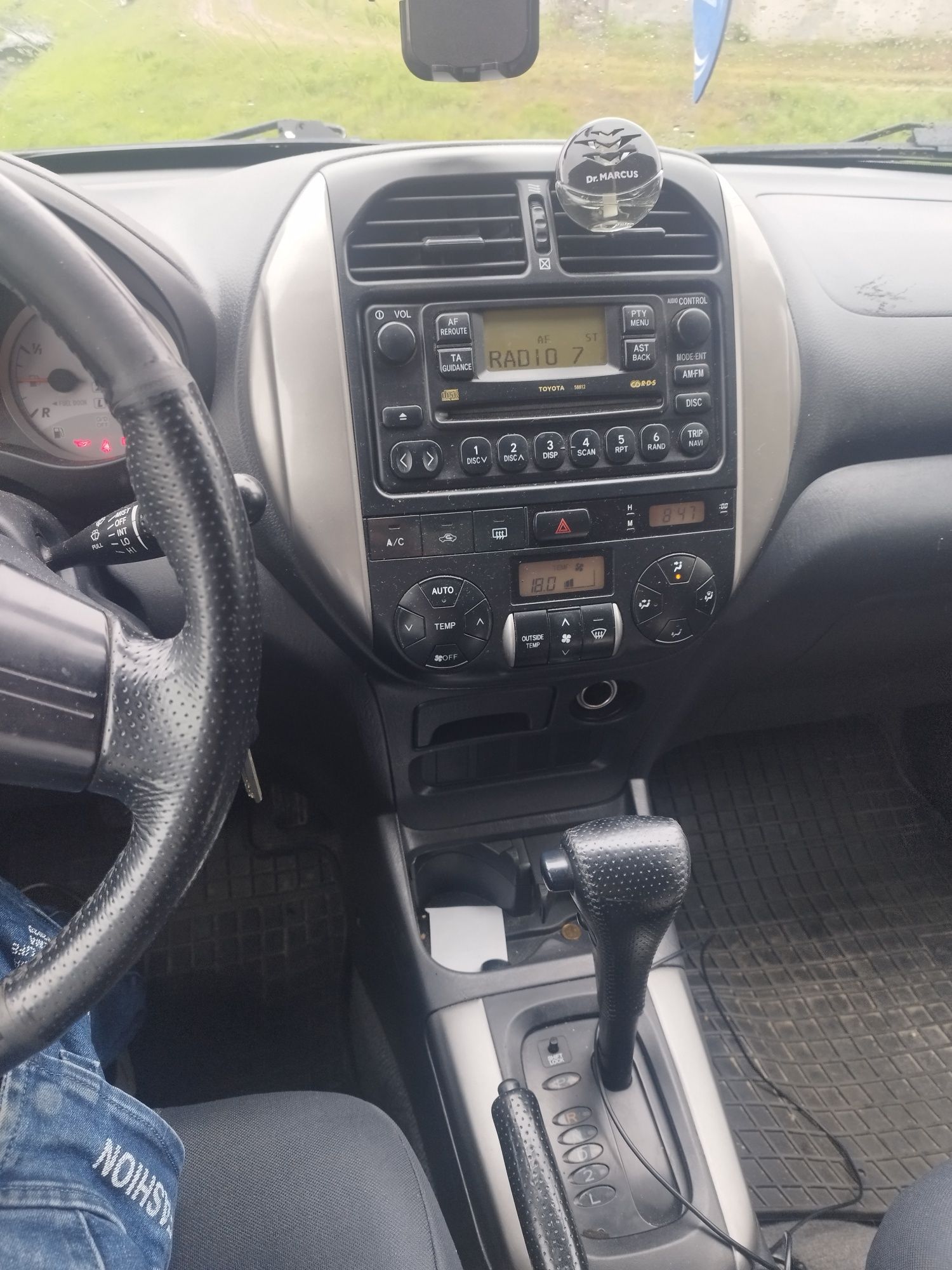 Toyota RAV4 2004