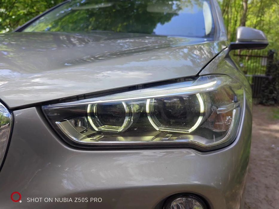 BMW X1 X1 2.0d automat radar FullLED el klapa ambient light jasna skóra