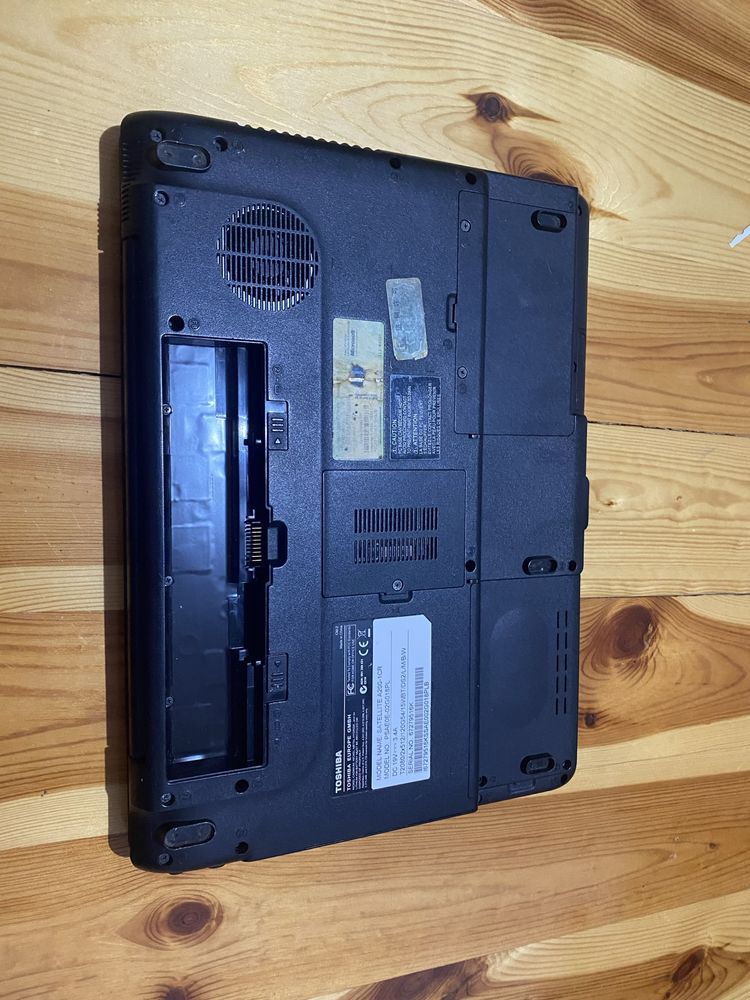 Laptop Toshiba satelitę na części