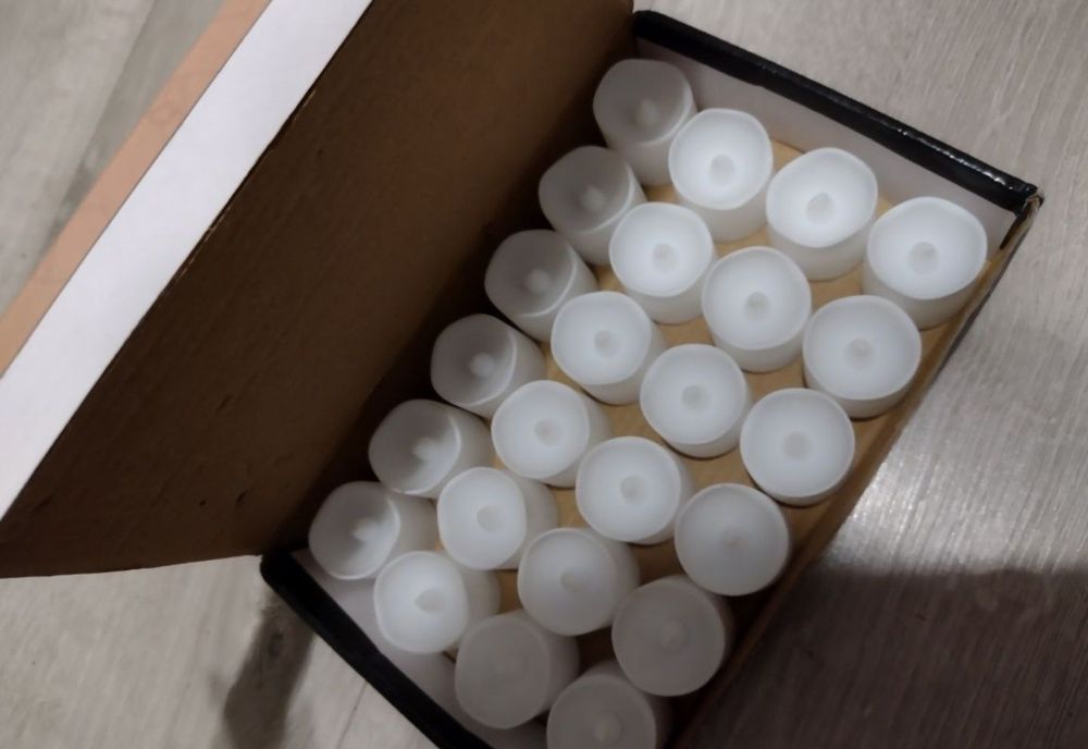 Świeczki/ lampki do zniczy elektryczne- zestaw 24 sztuki