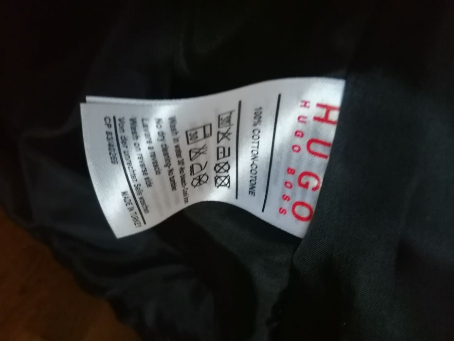Безрукавка Hugo Boss жилетка Нова