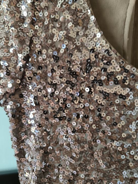 Гарне святкове плаття М-Л