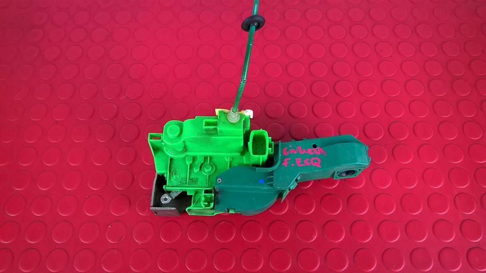 Fecho da Porta Frente Esquerdo [Alfa Romeo Giulietta (940_)]