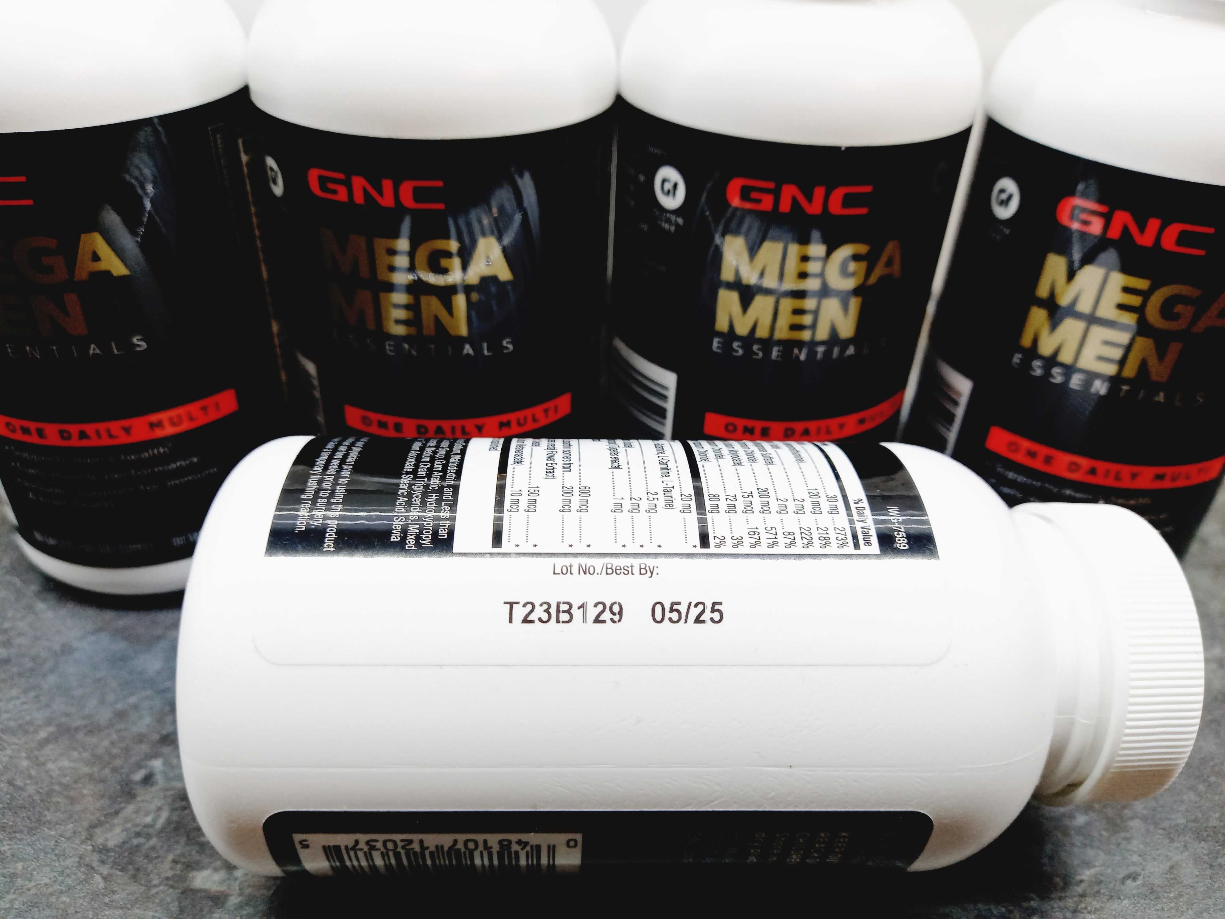 GNC, Mega Men One Daily Multi (60 таб.), мужские витамины