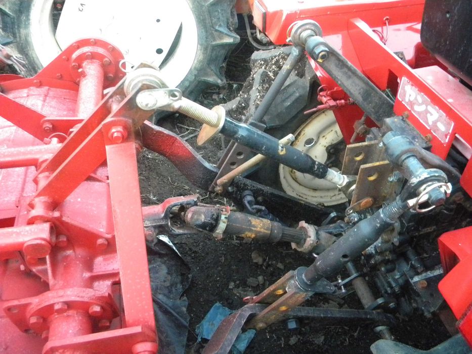 японский мініткрактор янмар ф 13