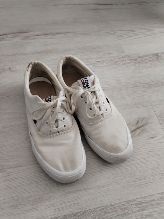 Sprzedam damskie trampki