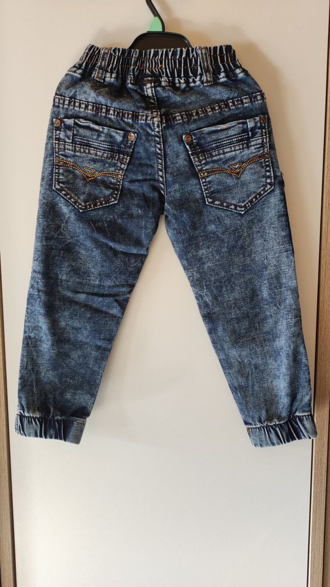 Spodnie dla chłopca, jggery, jeans, rozmiar 98-104