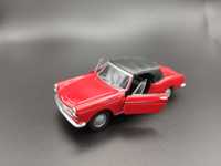 Skala ok.1:34-39 Peugeot 404 Cabriolet model