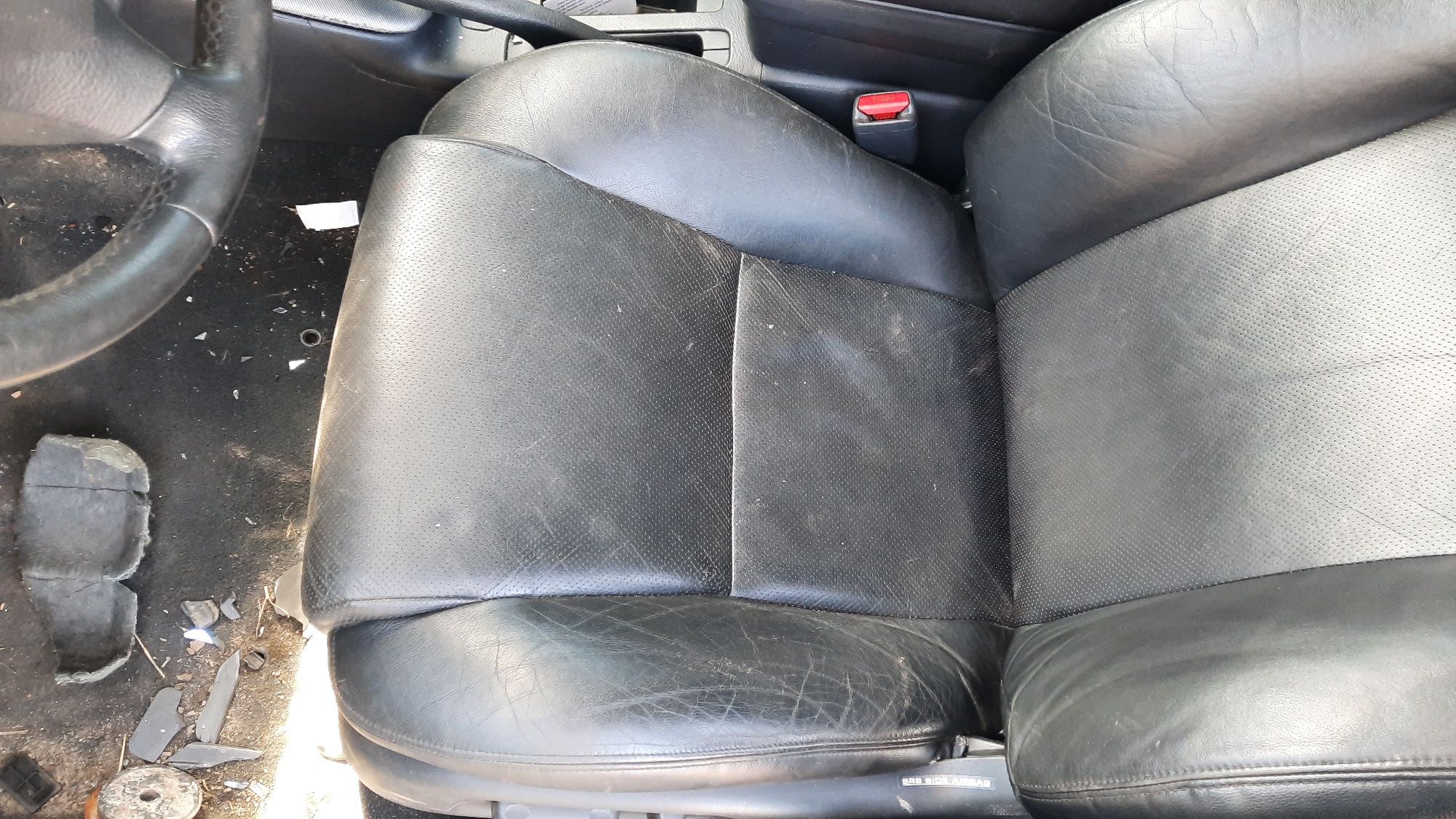 Fotel fotele kanapa Skóra elektryczne komplet kombi Toyota Avensis T25