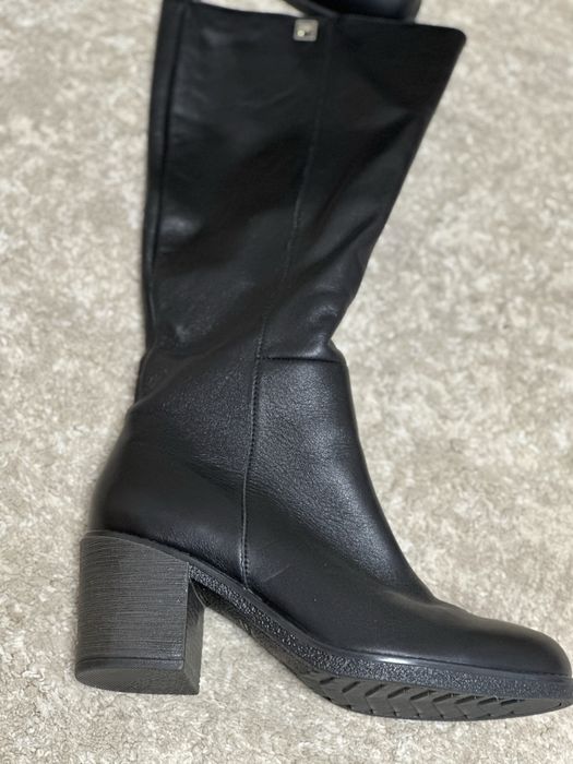 Зимові шкіряні чоботи