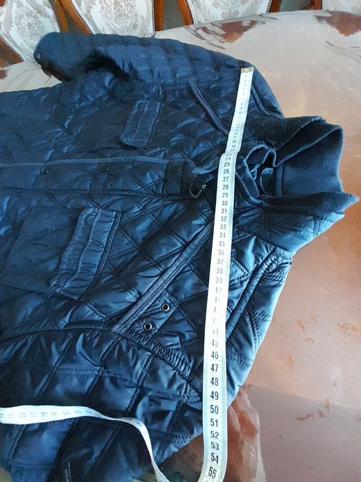 Продам мужскую куртку.