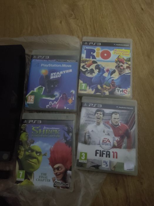 PS3 лімітована модель 2504 та 4 диски