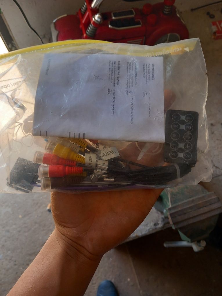 Rádio para carro com ecrã