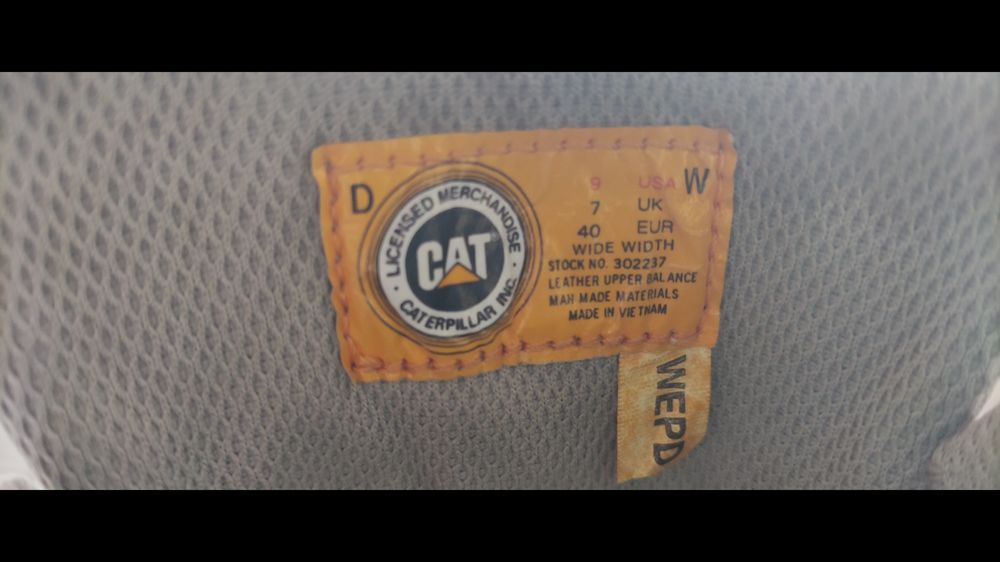 Кроссовки, САТ, Caterpillar 40 размер., маломерят..