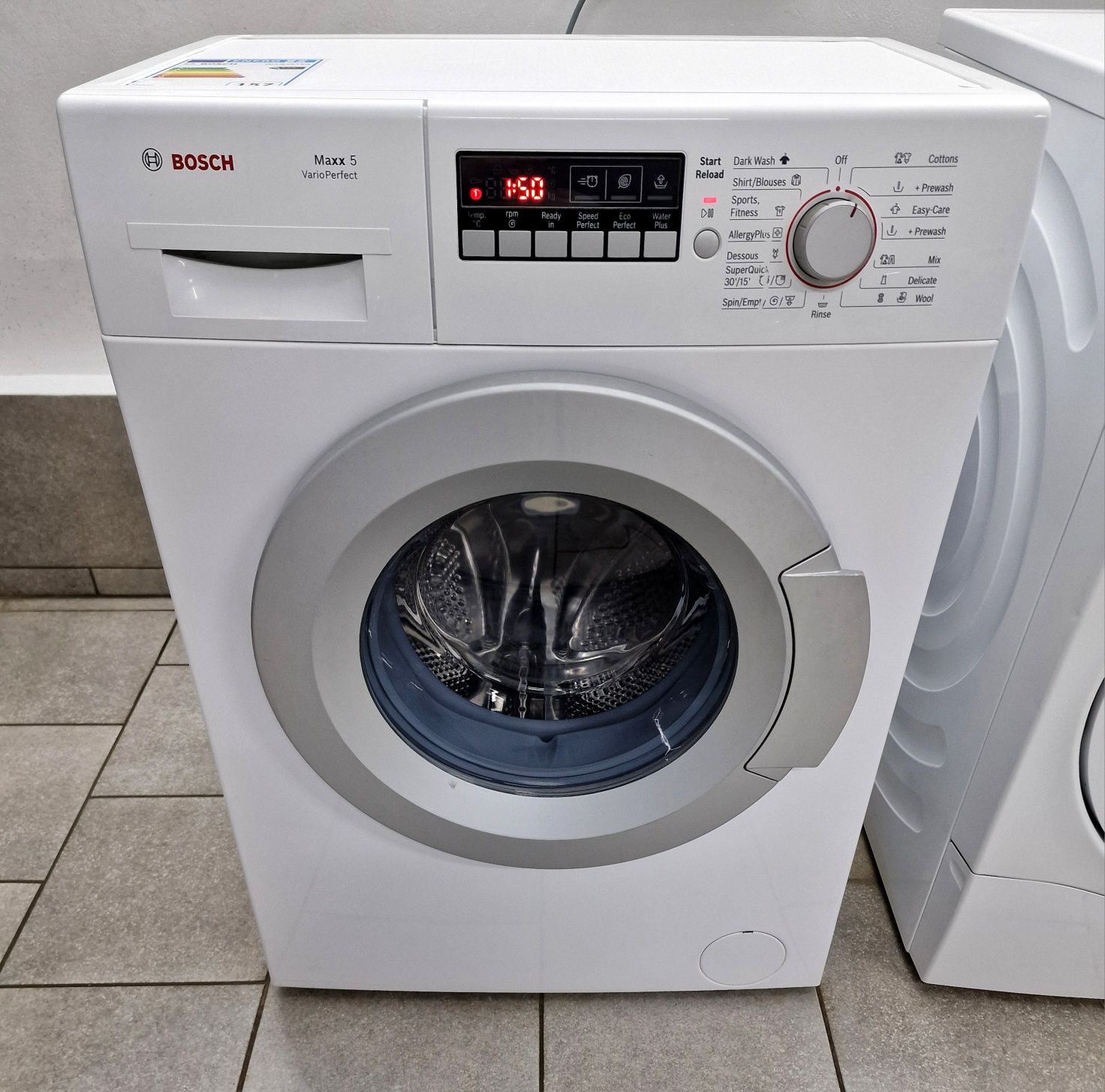 Узкая пральна/стиральная/ машина BOSCH Maxx 5 / Made in Germany