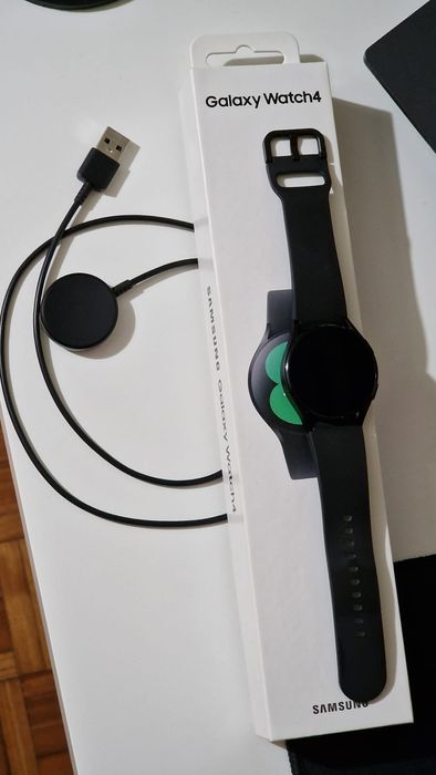 Samsung Galaxy Watch 4