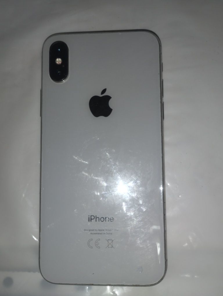 Продам iPhone x , 64Gb