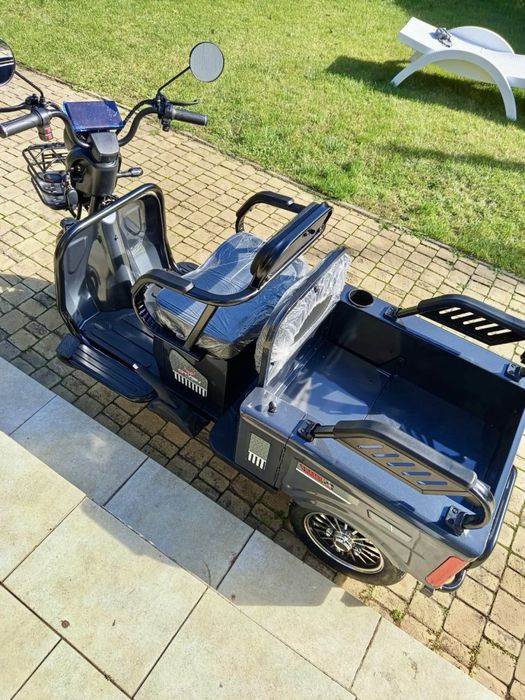 елеутроскутер трицикл SMART, трицикл, муравей, 2000Вт