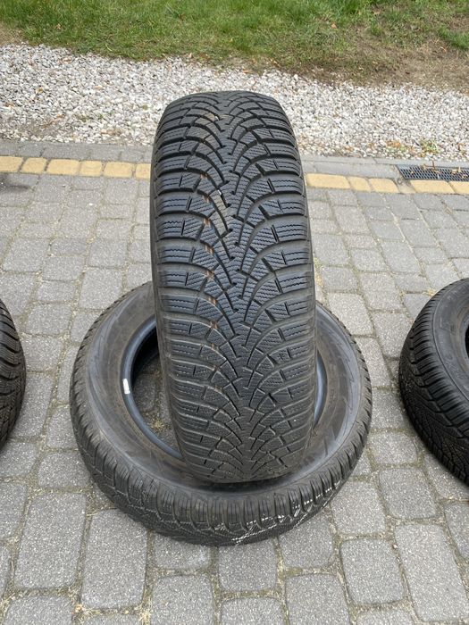Opony Zimowe Goodyear Ultragrip 9 205/60/16 2szt