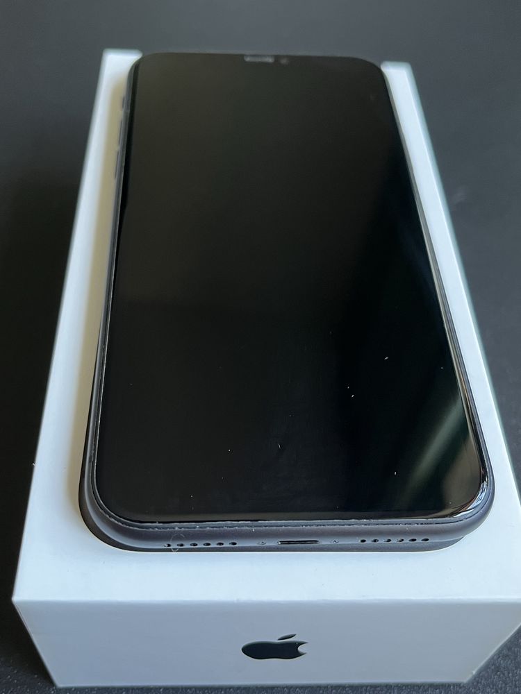 iPhone 11 - 128 GB