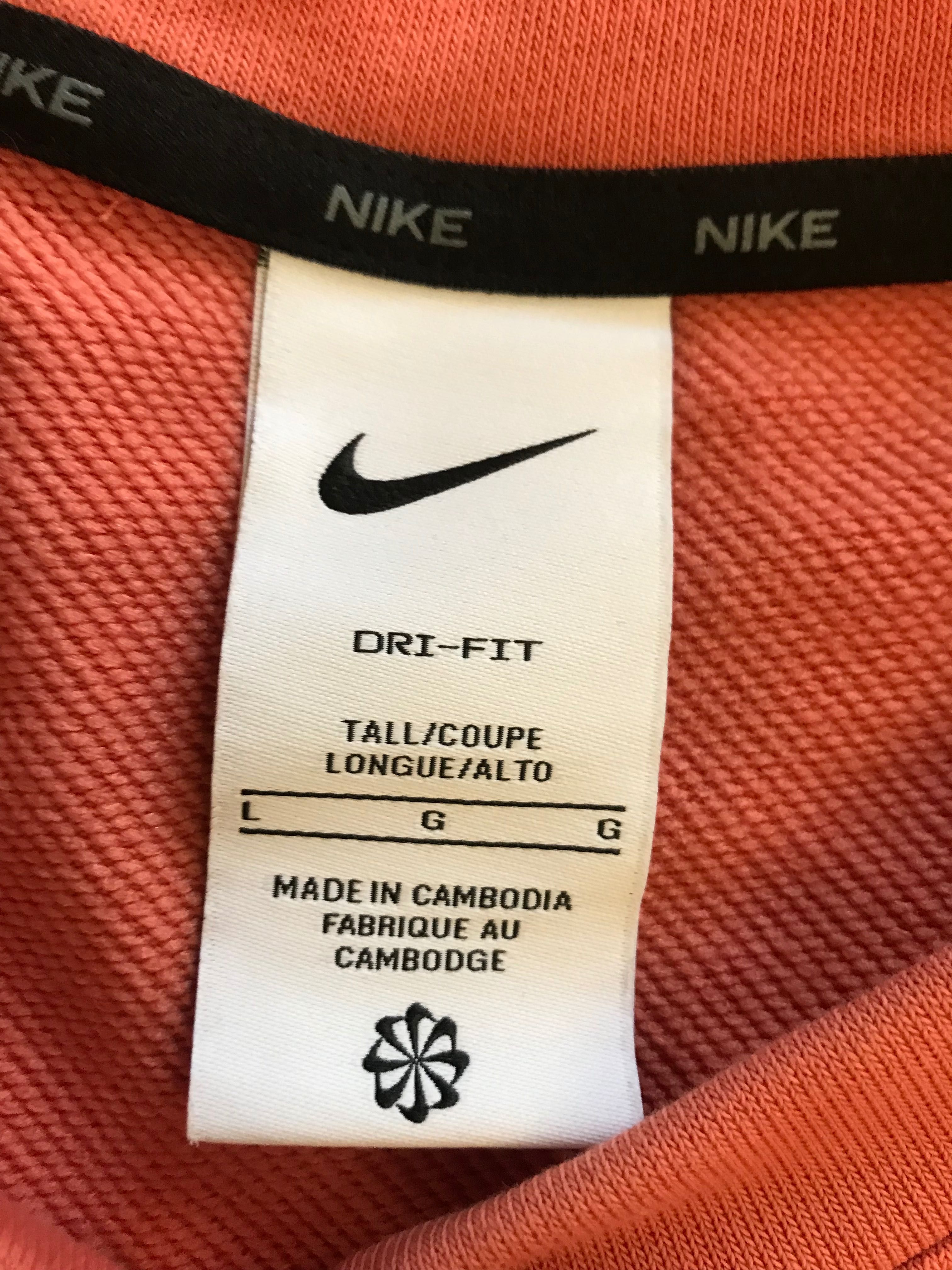 Продам шикарний світшот,реглан Nike.Стан нового.Красивий колір.