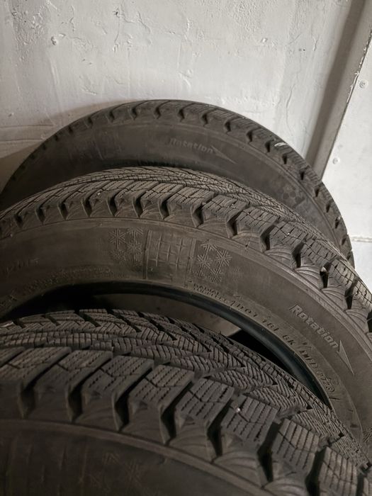 Зимова гума Nexen R16